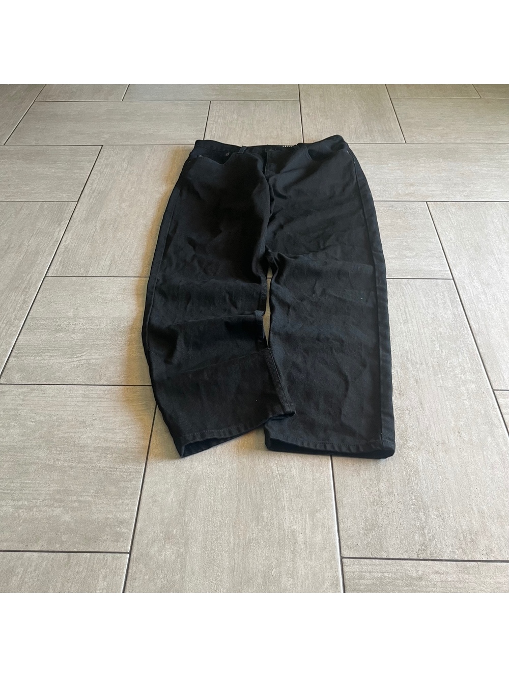 George Relaxed Fit Black Pants Waist Thirty-Four